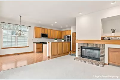 2231 Wilshire Court, Grayslake, IL 60030 - Photo 10