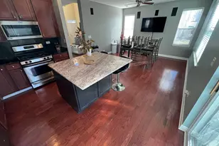 380 Risen Star Ln, Oswego, IL 60543 - Photo 8