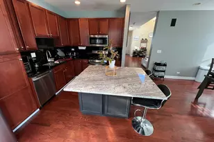 380 Risen Star Ln, Oswego, IL 60543 - Photo 6
