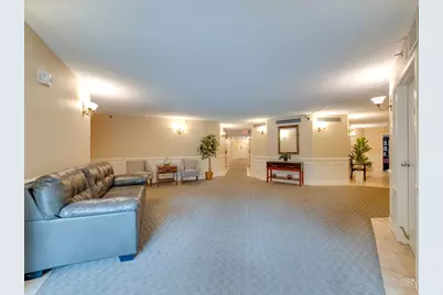 470 Fawell Boulevard #304, Glen Ellyn, IL 60137 - Photo 4