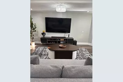 6541 S Ingleside Avenue #1, Chicago, IL 60637 - Photo 2