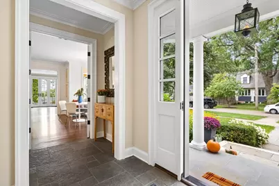 252 Myrtle Street, Winnetka, IL 60093 - Photo 4