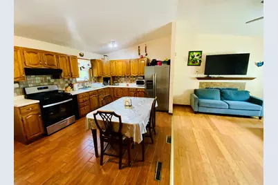 592 Pine Grove Avenue, Gurnee, IL 60031 - Photo 4
