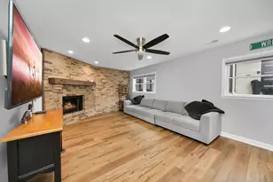 1602 N Oneida Ln, Mount Prospect, IL 60056 - Photo 14