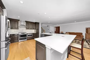 1602 N Oneida Ln, Mount Prospect, IL 60056 - Photo 8