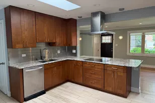 4205 N Newland Ave, Harwood Heights, IL 60706 - Photo 4