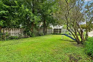 4312 Grace St, Schiller Park, IL 60176 - Photo 6