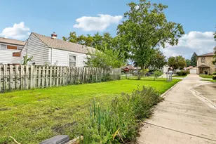 4312 Grace St, Schiller Park, IL 60176 - Photo 8