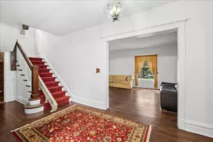 1616 W Jarvis Ave, Chicago, IL 60626 - Photo 2
