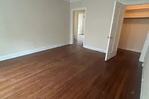 1114 Maple Ave, Evanston, IL 60202 - Photo 4