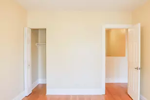 2050 W Summerdale Ave, Chicago, IL 60625 - Photo 8