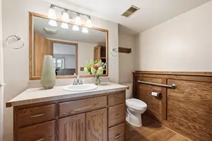 800 Ravinia Dr, Shorewood, IL 60404 - Photo 16