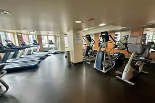 345 N LaSalle St, Chicago, IL 60654 - Photo 16