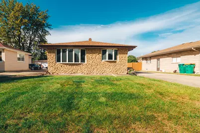 2307 Douglas Street, Joliet, IL 60435 - Photo 2