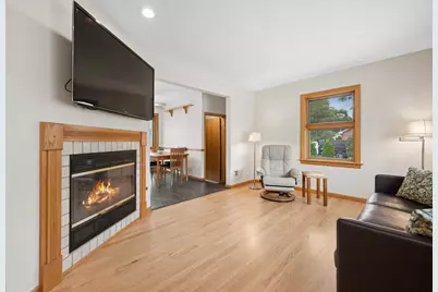 6929 W Madison Street, Niles, IL 60714 - Photo 4
