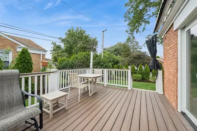 6929 W Madison Street, Niles, IL 60714 - Photo 18