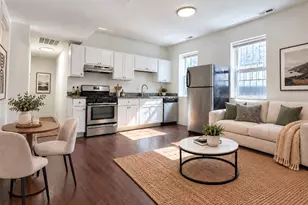 1616 W 18th Pl, Chicago, IL 60608 - Photo 2