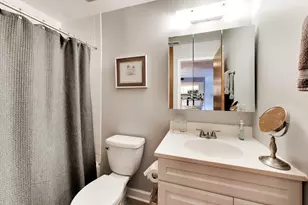6700 S Brainard Ave, Countryside, IL 60525 - Photo 16