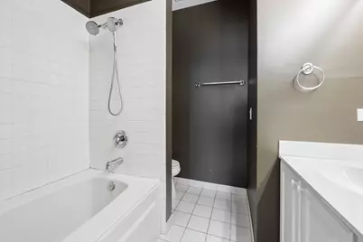 1713 W Diversey Parkway #D, Chicago, IL 60614 - Photo 20