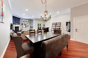 1353 W Grand Ave, Chicago, IL 60642 - Photo 10