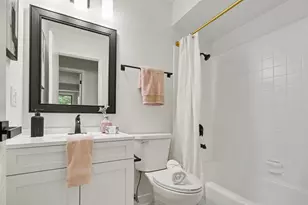 3300 N Carriageway Dr, Arlington Heights, IL 60004 - Photo 14