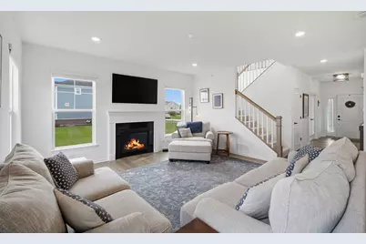 10 Crystal Downs Drive, Hawthorn Woods, IL 60047 - Photo 8