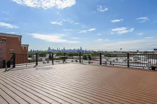 2804 N Oakley Ave, Chicago, IL 60618 - Photo 14