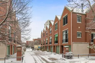 1745 N Hermitage Ave, Chicago, IL 60622 - Photo 1