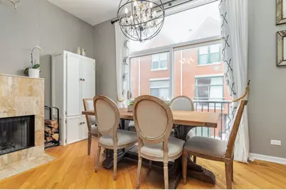 1745 N Hermitage Avenue #E, Chicago, IL 60622 - Photo 2