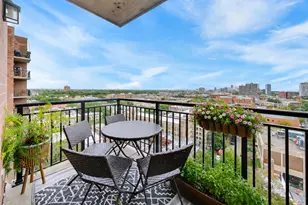 828 W Grace St, Chicago, IL 60613 - Photo 14