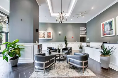 828 W Grace Street #1308, Chicago, IL 60613 - Photo 2