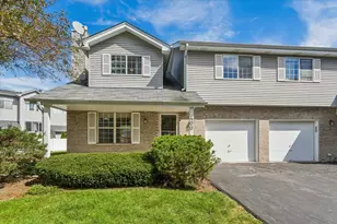 400 S Frontenac St, Aurora, IL 60504 - Photo 1