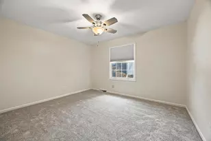 43 Dunham Pl, Saint Charles, IL 60174 - Photo 26