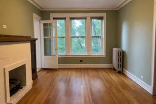 4354 N Wolcott Ave, Chicago, IL 60613 - Photo 2