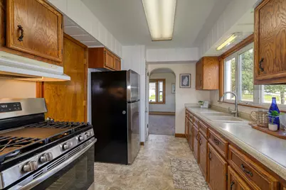 220 S First Street, Elburn, IL 60119 - Photo 6