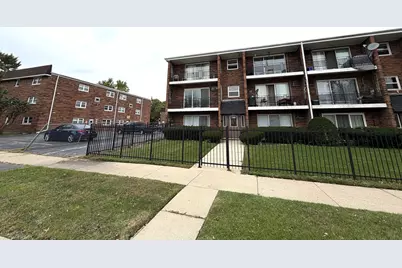 11946 S Ridgeway Avenue #2A, Alsip, IL 60803 - Photo 1