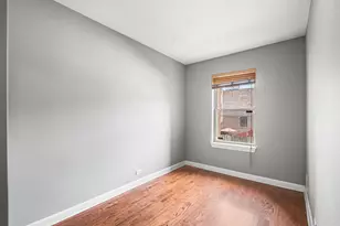 5743 N Ridge Ave, Chicago, IL 60660 - Photo 14