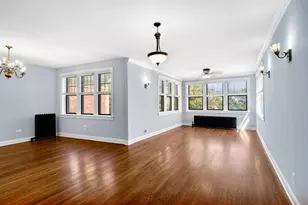 7626 N Eastlake Terrace, Chicago, IL 60626 - Photo 2