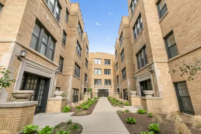 7626 N Eastlake Terrace #3, Chicago, IL 60626 - Photo 1