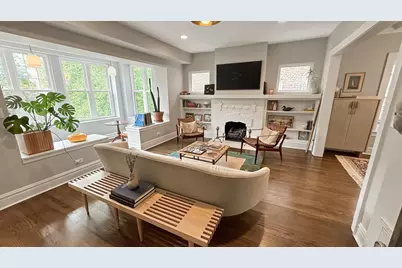 2617 W Leland Avenue #2, Chicago, IL 60625 - Photo 2