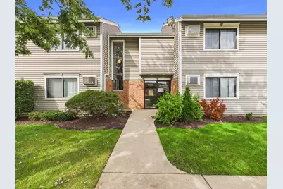 500 Bayside Drive #6, Palatine, IL 60074 - Photo 1