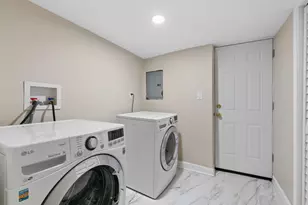 701 E 89th Pl, Chicago, IL 60619 - Photo 22