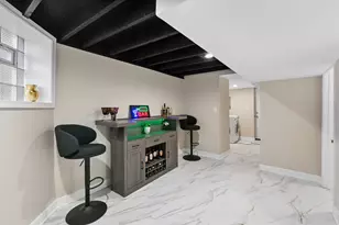 701 E 89th Pl, Chicago, IL 60619 - Photo 20