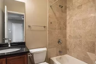 3711 N Kenneth Ave, Chicago, IL 60641 - Photo 4
