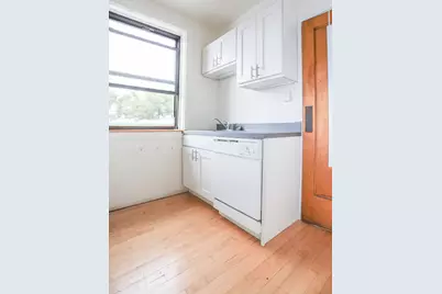 2017 W Berwyn Avenue #3S, Chicago, IL 60625 - Photo 2