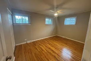 1421 N Wilke Rd, Arlington Heights, IL 60004 - Photo 10