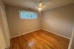 1421 N Wilke Rd, Arlington Heights, IL 60004 - Photo 12