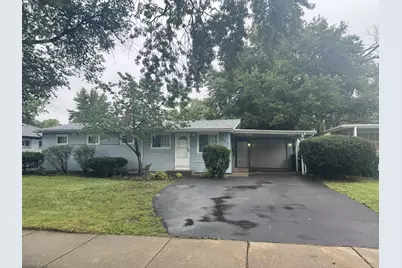 1421 N Wilke Road, Arlington Heights, IL 60004 - Photo 1