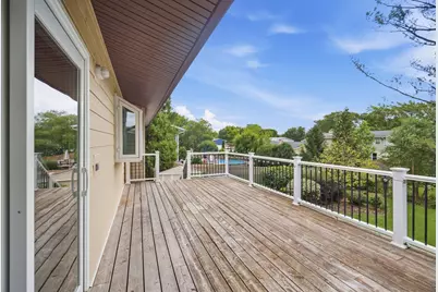 135 W King Arthur Court, Palatine, IL 60067 - Photo 22
