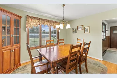 327 W Porter Street, Oglesby, IL 61348 - Photo 8